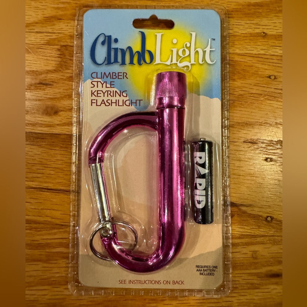 NWT ClimbLight Climber Style Keyring Flashlight